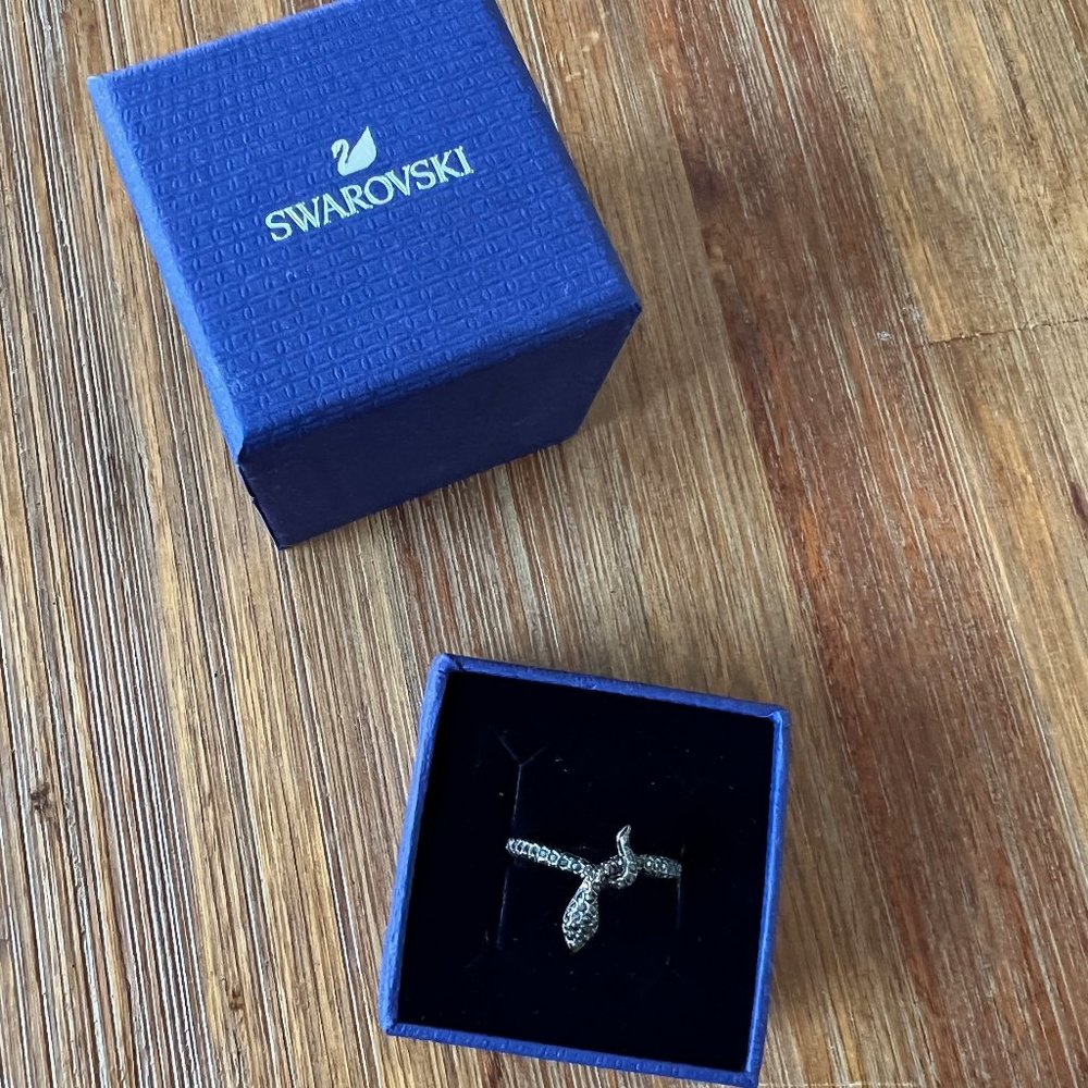 Swarovski Crystal Ring Size 9